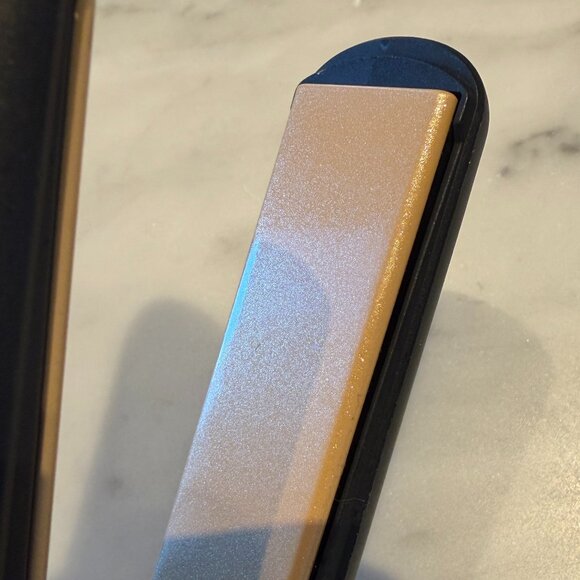 ghd Original Flat Iron (1 inch plate) Black main image 6